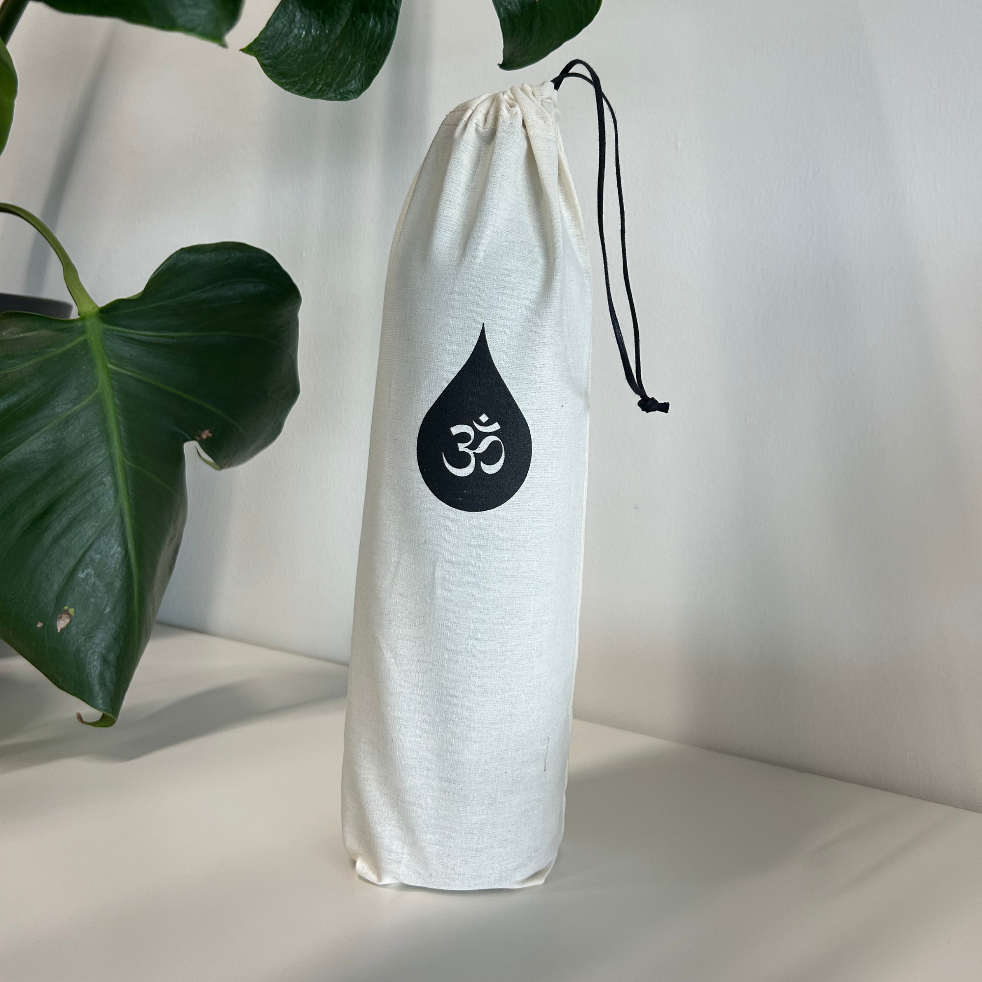 Wasserflasche Om 1,2L